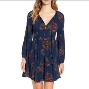 ASTR The Label Long‎ Sleeve Navy Blue Floral Dress M